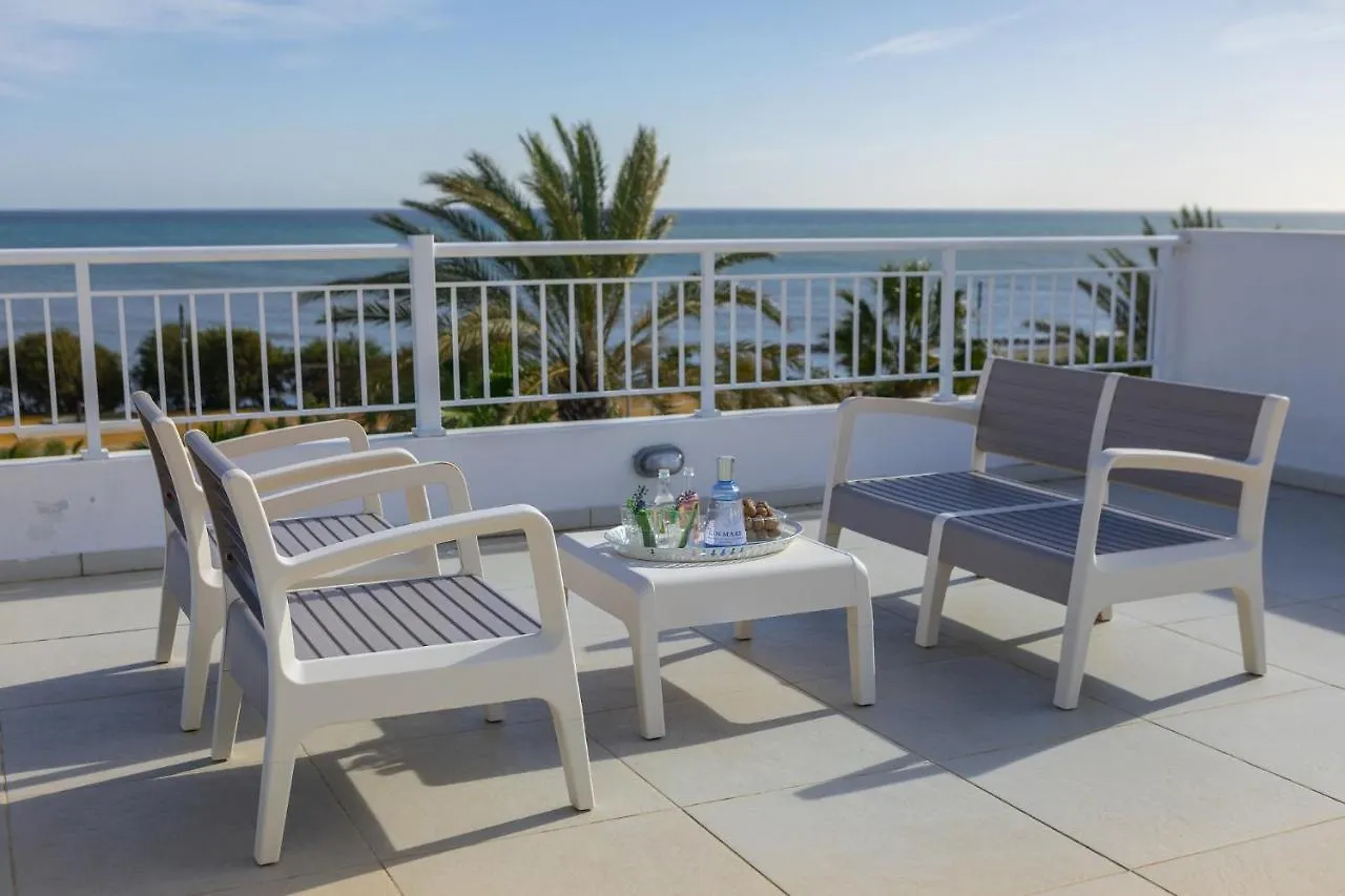 Faros Beachfront Villa Perivólia