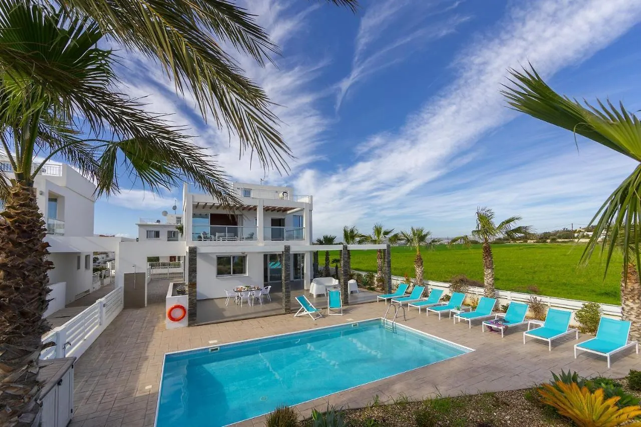 Faros Beachfront Villa Perivolia Cyprus