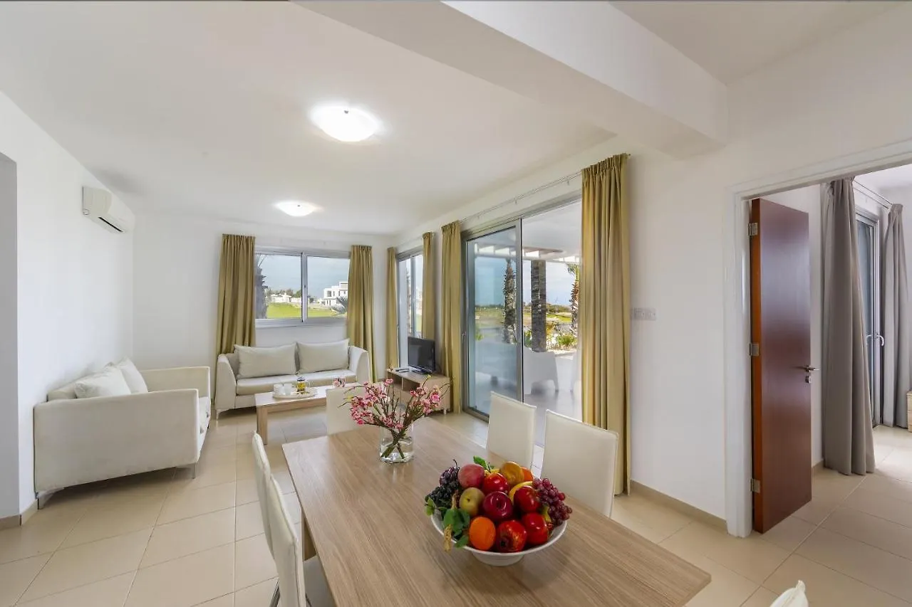 Faros Beachfront Villa Perivólia