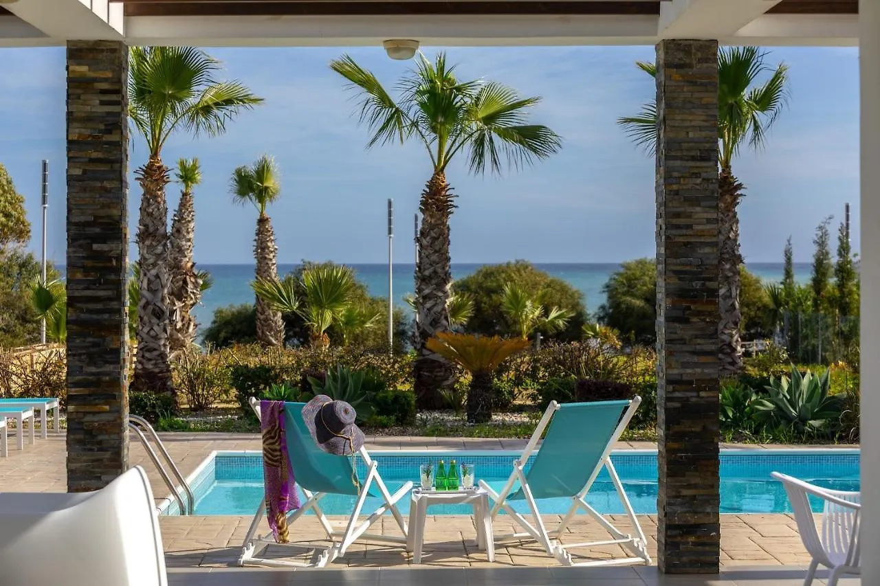 Faros Beachfront Villa Perivólia Ciprus